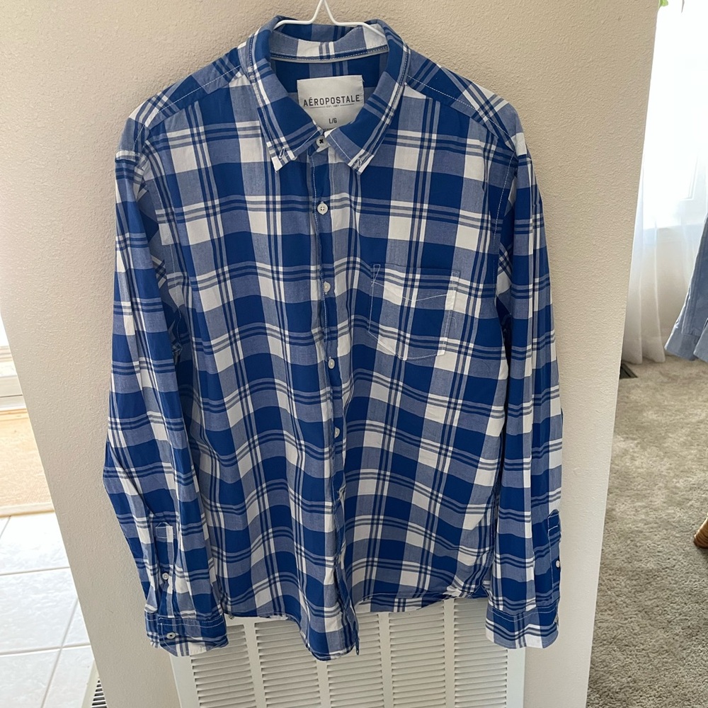 Aeropostale Blue and White Casual Button Down Shirt